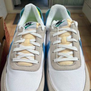 Nike Waffle for Sale in White & Turquoise